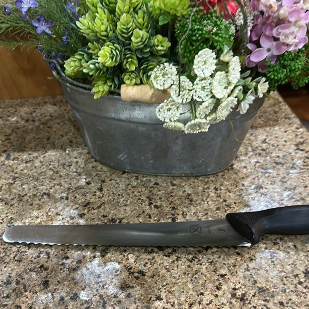 Black Precision Kitchen Serrated Bread Knife Cutlery